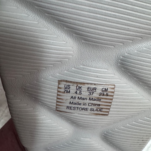 RYKA Slides~Size 7~Silver/Gray~NEW - Picture 8 of 10